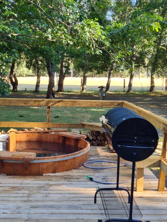 Barbacoa disponible para clientes en la casa o chalet