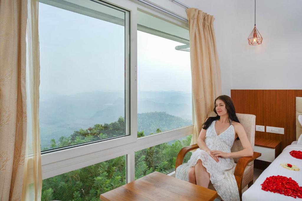 Nespecifikovaný výhled na hory nebo výhled na hory při pohledu z hotelu