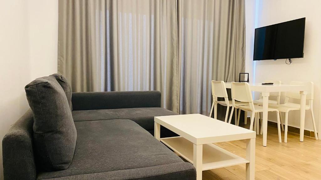 A seating area at İSTANBUL BEACH HOTEL SWEET HOME