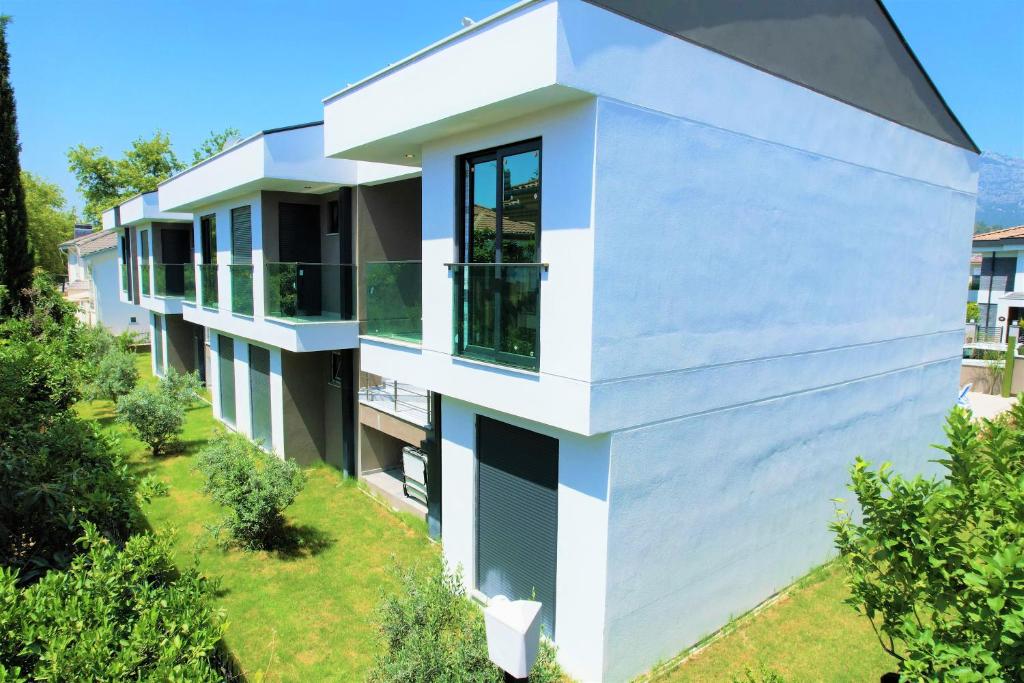 The building in which Az apartmant is located