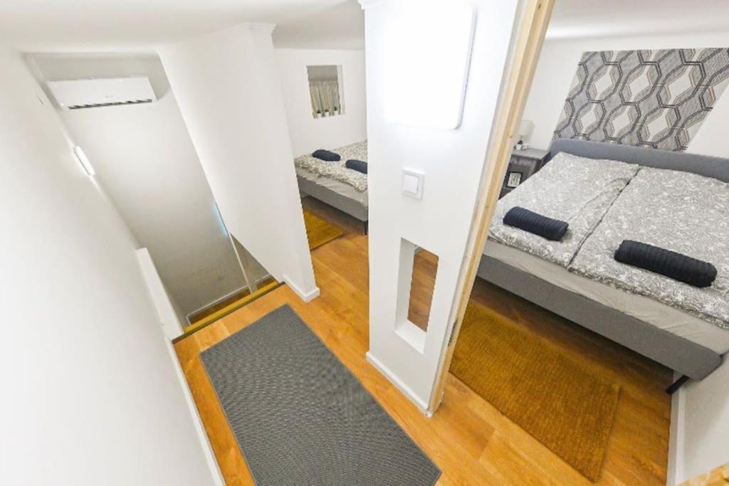 Fotografia z galérie ubytovania 2 bedroom flat in Damjanich str., Hirsch v Budapešti