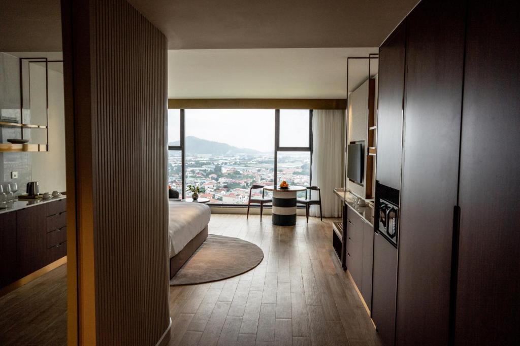 Crowne Plaza Vinh Yen City Centre, an IHG Hotel - Résidence King Premium