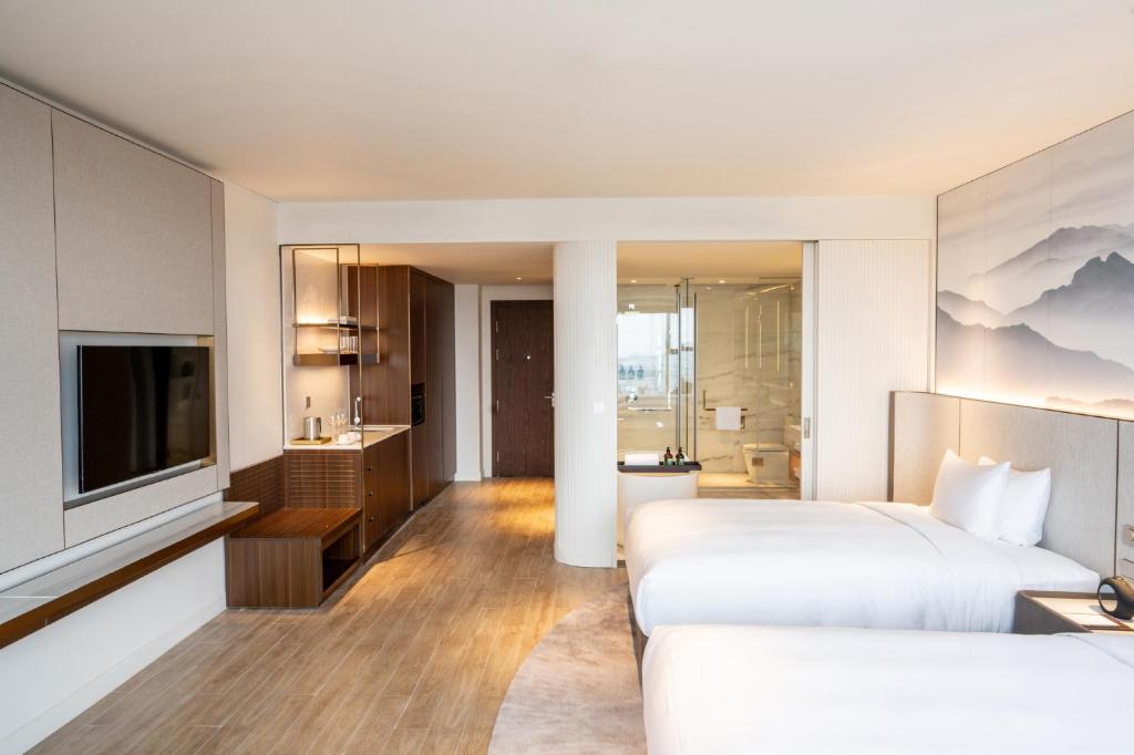 Crowne Plaza Vinh Yen City Centre, an IHG Hotel - Résidence Jumelle Premium