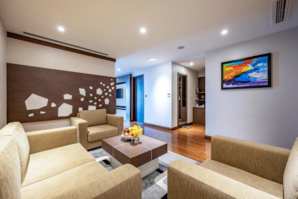 TV a/nebo společenská místnost v ubytování The Malibu Hotel