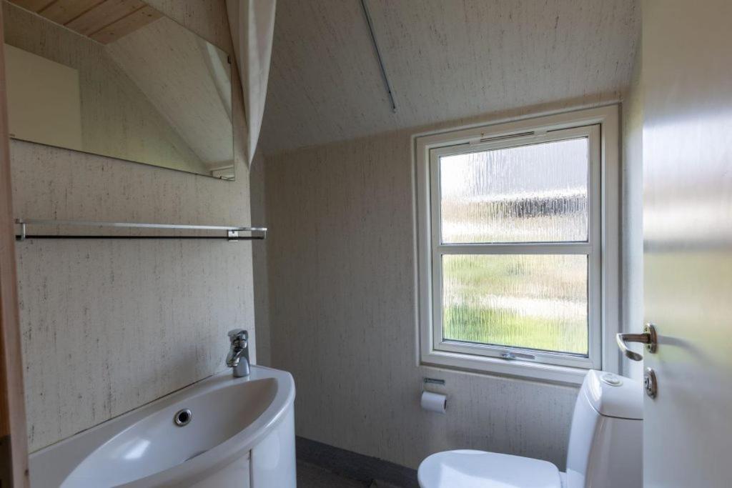 Koupelna v ubytování Velling Koller Hotel og Camping