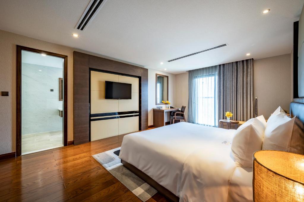Suite Gia Đình