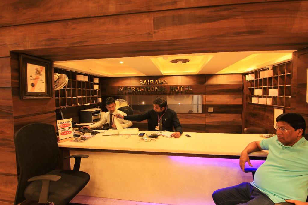 Hosté ubytování Saibaba International Hotel