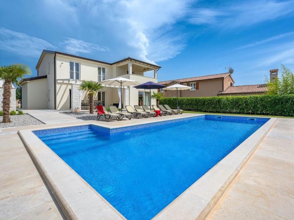 Villa Domenica with pool
