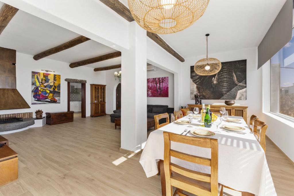 Posteľ alebo postele v izbe v ubytovaní Villa Atlantico - Planta alta