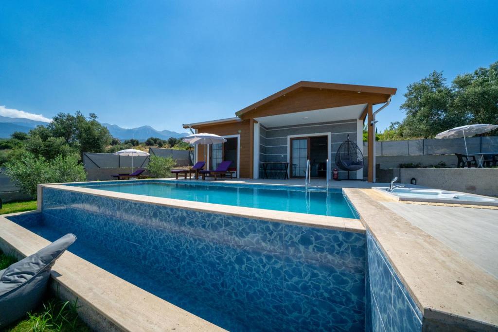 Bazén v ubytování Explore Cragos House , Land of Lights, Lycia nebo v jeho okolí