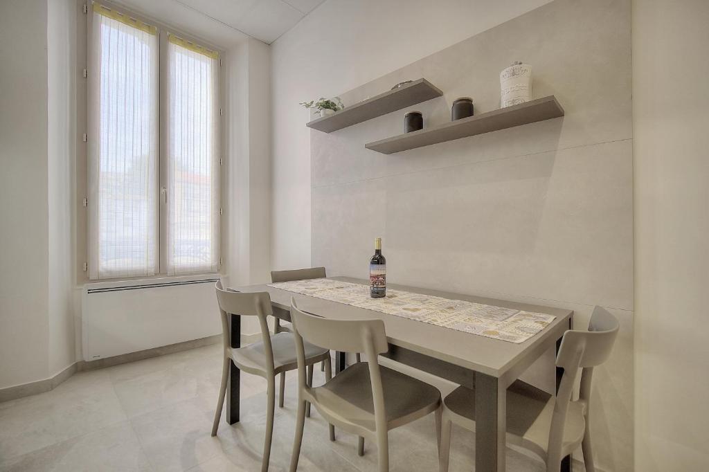 Fotografia z galérie ubytovania Brand New 2 Bedroom Apartment Forville - Wi Fi v Cannes