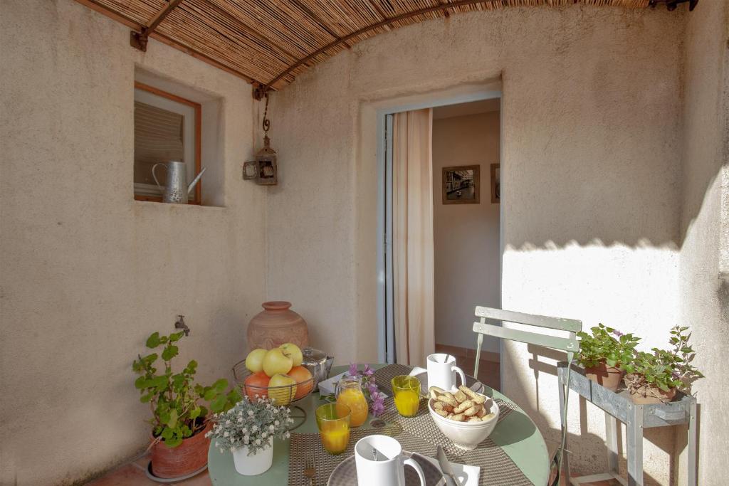 Jedzenie w apartamencie lub w pobliżu
