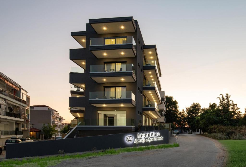 Budova, kde se aparthotel nachází