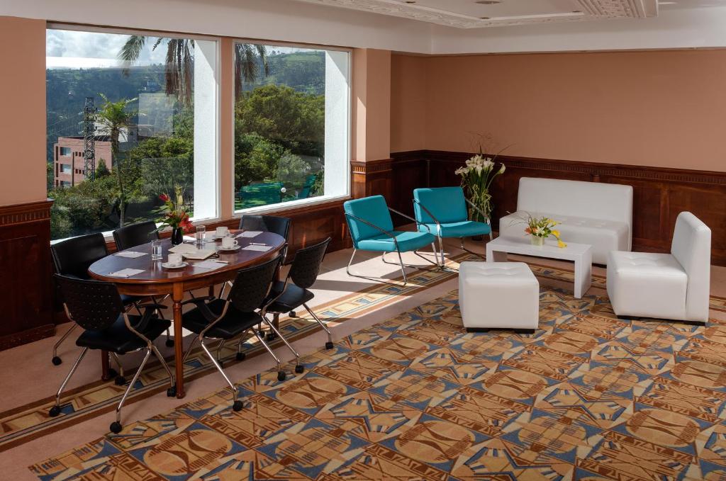 Posezení v ubytování Hotel Quito