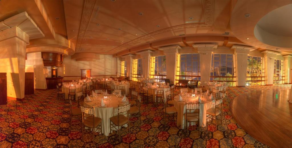 Restaurace v ubytování Hotel Quito