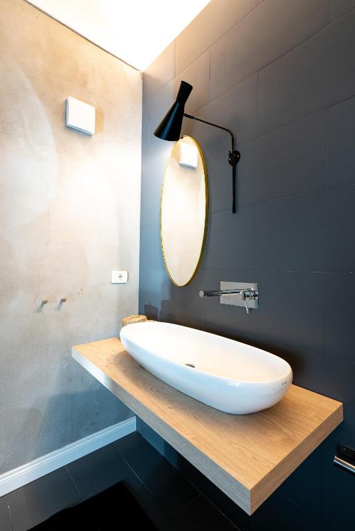 A bathroom at San Giuseppe Luxury Apartment
