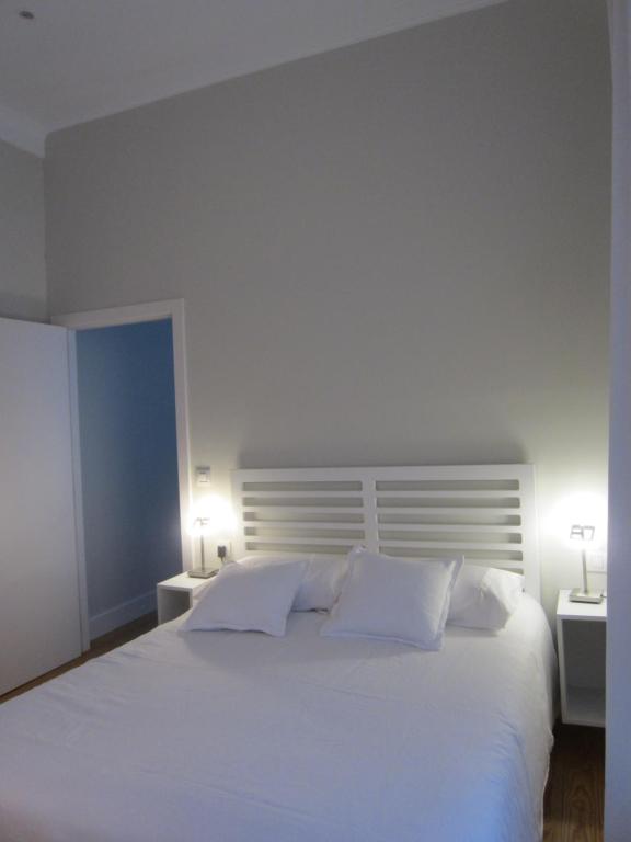 A bed or beds in a room at Ekain