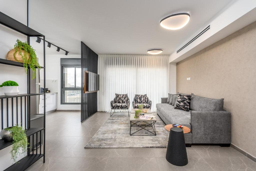 Posezení v ubytování prestige 2BDR&2Bth w Parking- mahne yehuda sea-u jerusalem