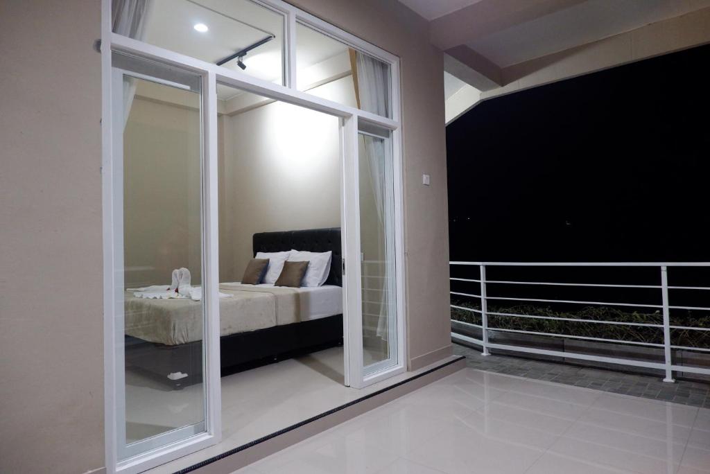 Gunza Bed and Breakfast - 5