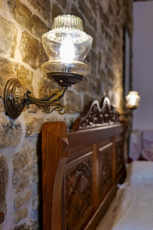 Fotografie z fotogalerie ubytování Hotel Bineri v destinaci Gjirokastër