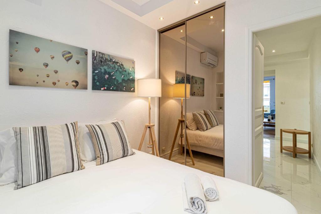 Zdjęcie z galerii obiektu Renovated apartment 80m2 6P - 2BR - Cannes Palm Be w Cannes