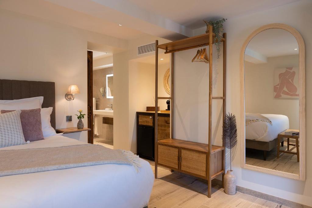 Le Clos de Mansart - Standard Double Room