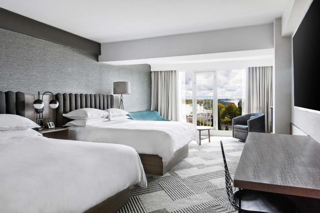 
American Fallsview, Guest room, 2 Queen
