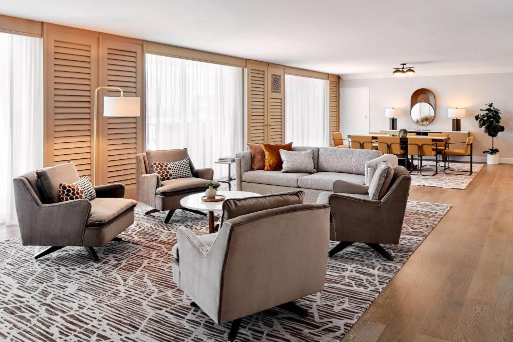 Posezení v ubytování JW Marriott Desert Springs Resort & Spa