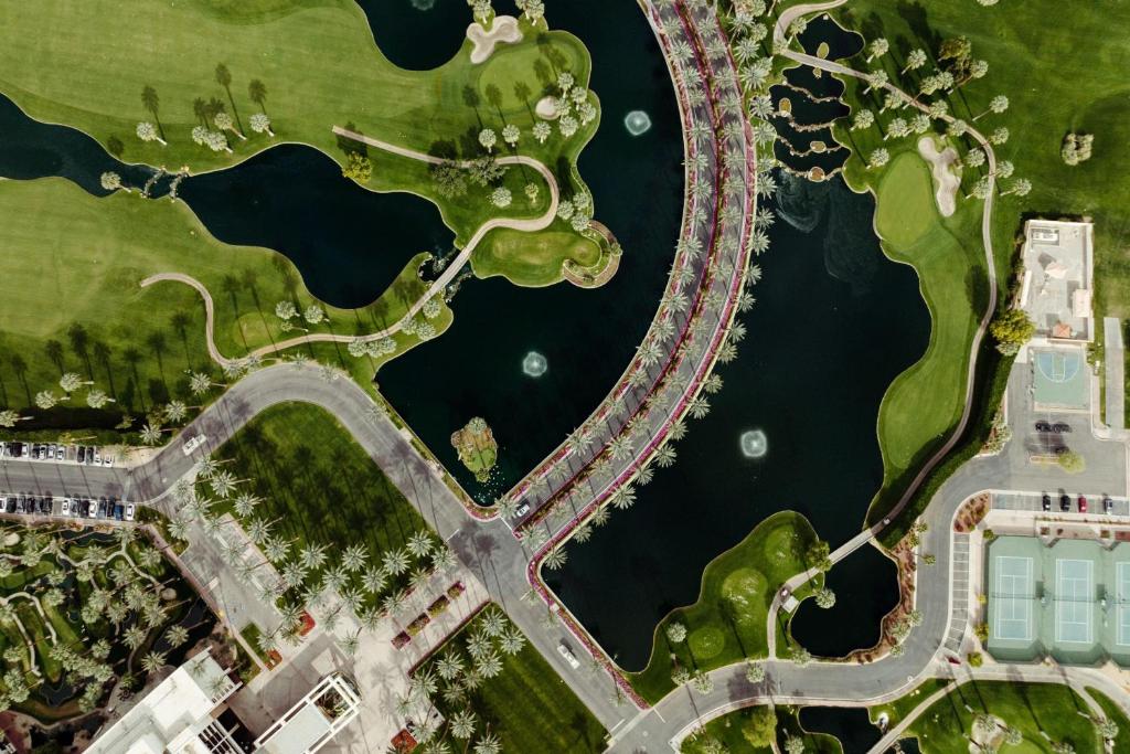 Letecký snímek ubytování JW Marriott Desert Springs Resort & Spa