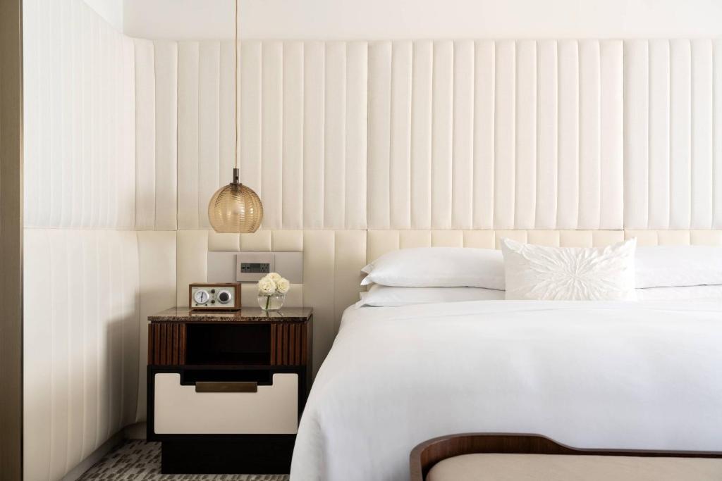 The Ritz-Carlton Orlando, Grande Lakes photo 2