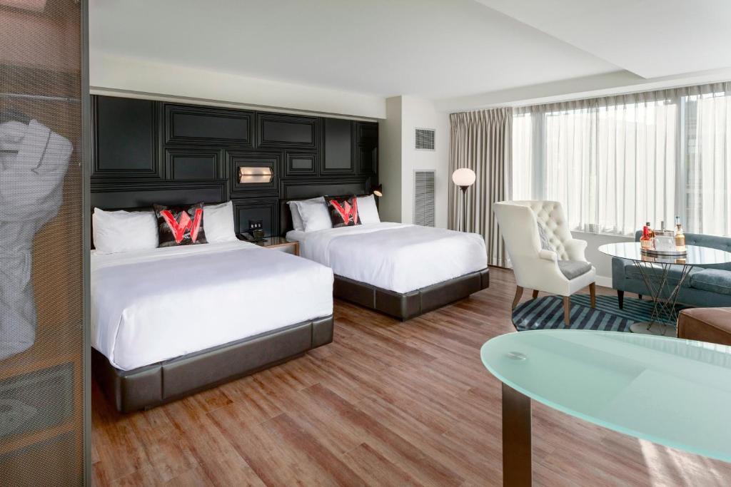 W Boston - 