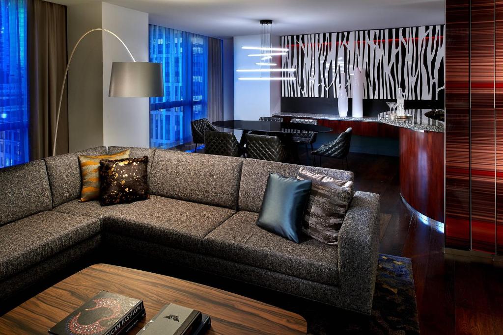 W Boston - EWOW Suite, Presidential Suite, 1 King