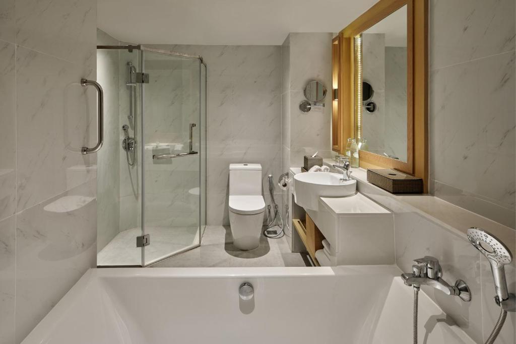 Phuket Marriott Resort & Spa, Merlin Beach - 6