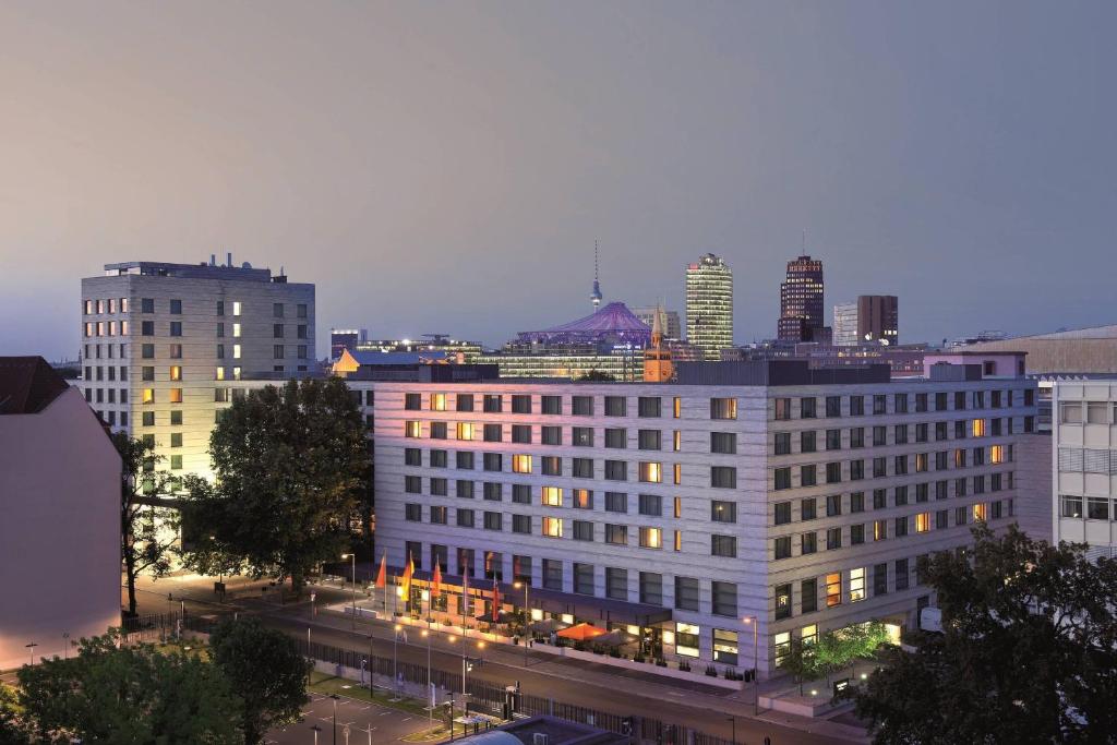Ein allgemeiner Blick auf Berlin oder ein Stadtblick von des Hotels aus