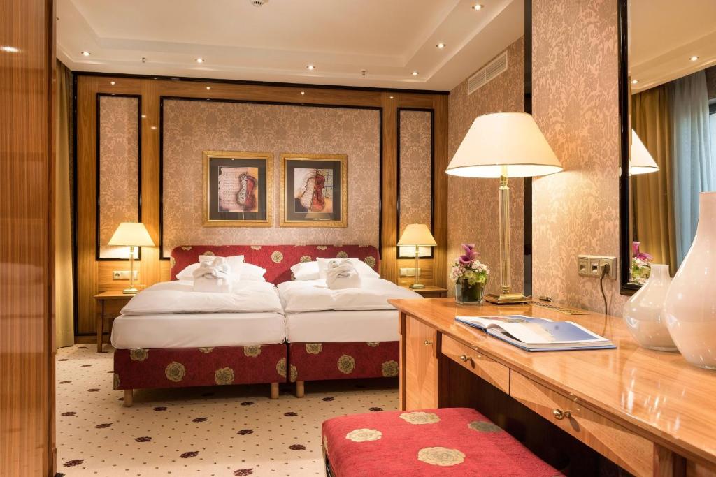 JW Marriott Hotel Berlin photo