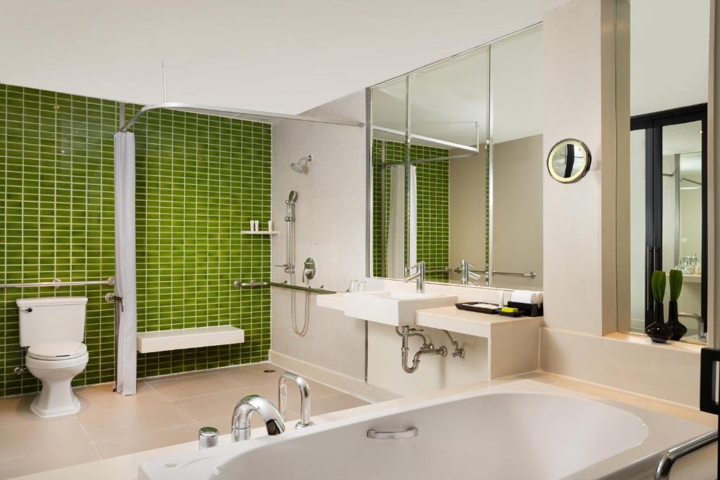 Le Meridien Chiang Rai Resort, Thailand - 10