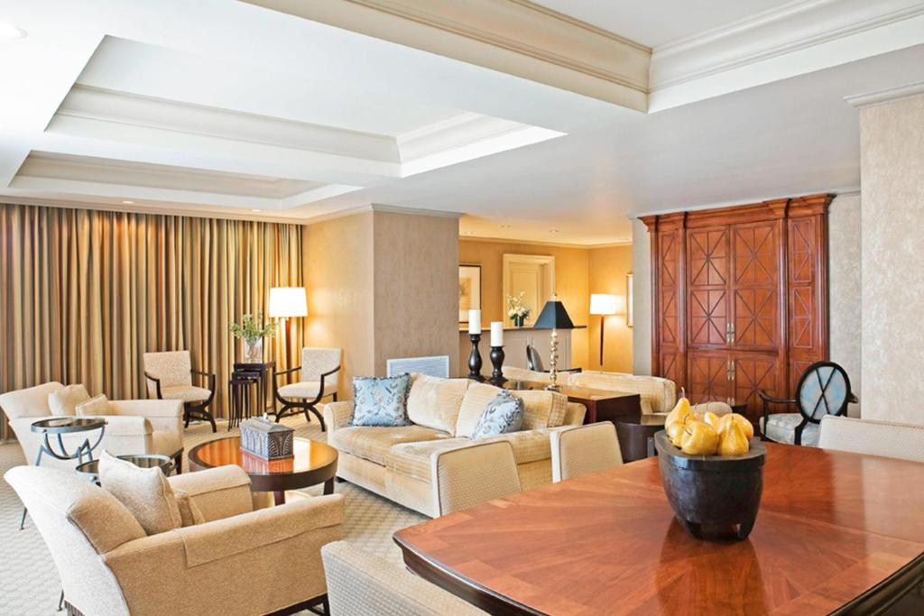 JW Marriott Las Vegas Resort & Spa - A traditional and elegant