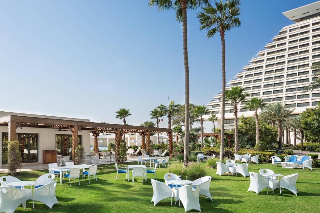 Zahrada ubytování Sheraton Grand Doha Resort & Convention Hotel
