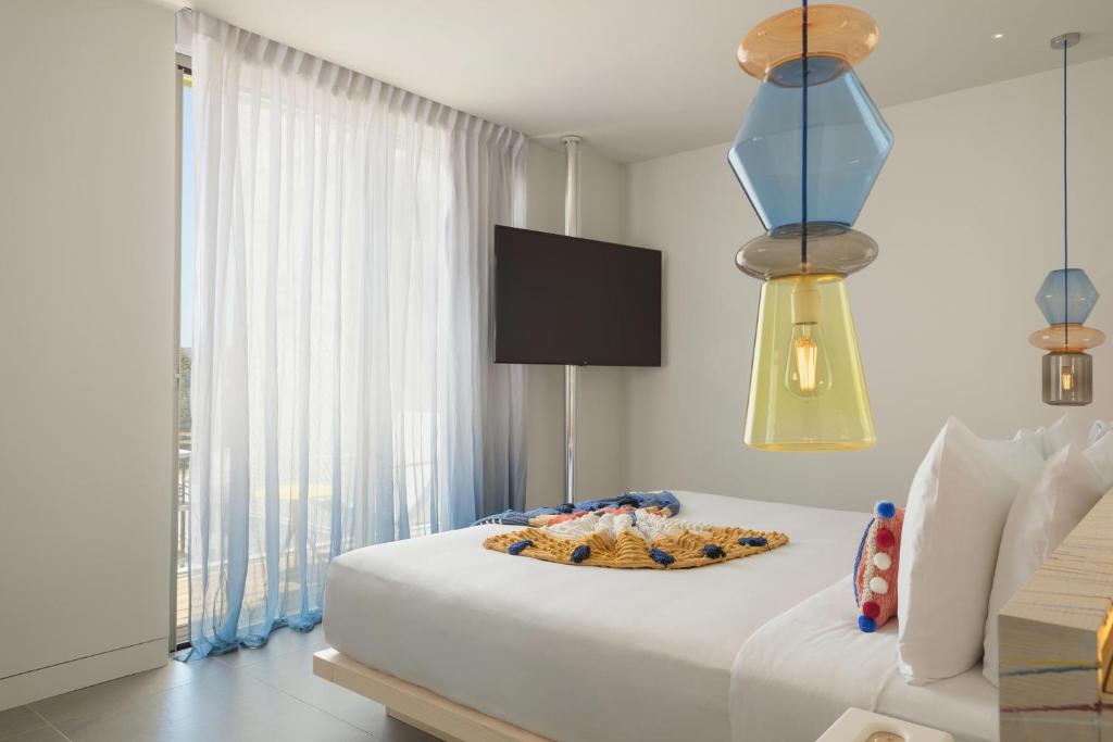 W Ibiza - Wow Suite Con Vista Al Mar Y Terraza