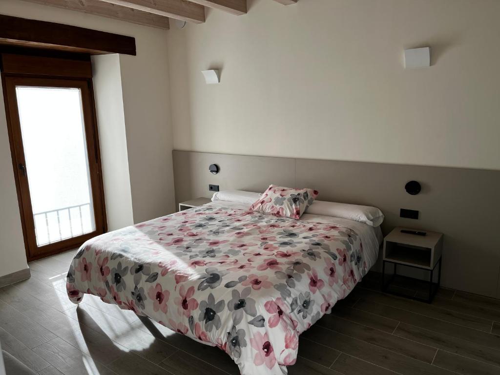 Postel nebo postele na pokoji v ubytování HOTEL RURAL BASQUE IRATI