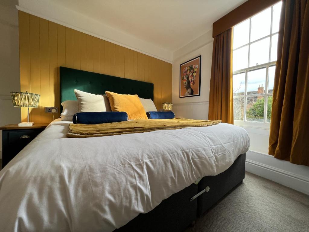 The Crown Inn at Benson - Deluxe Twin Room