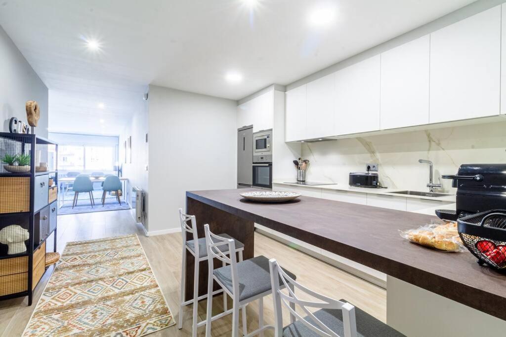 A kitchen or kitchenette at Moderno, Castro, Corazón de Vigo