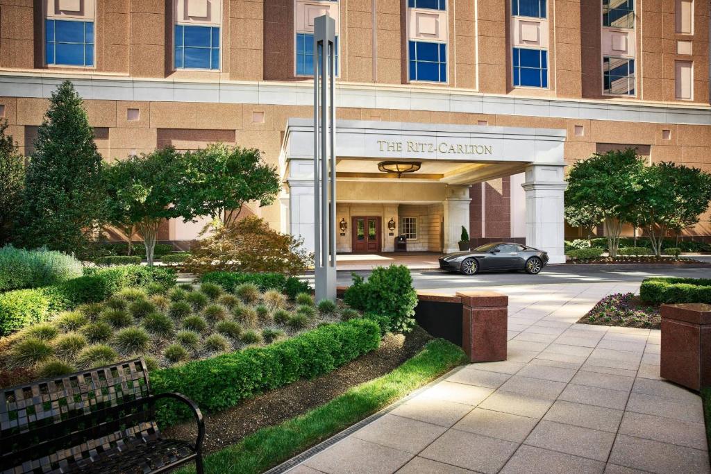 a building with a bench in front of a building at The Ritz-Carlton, Tysons Corner in Tysons Corner