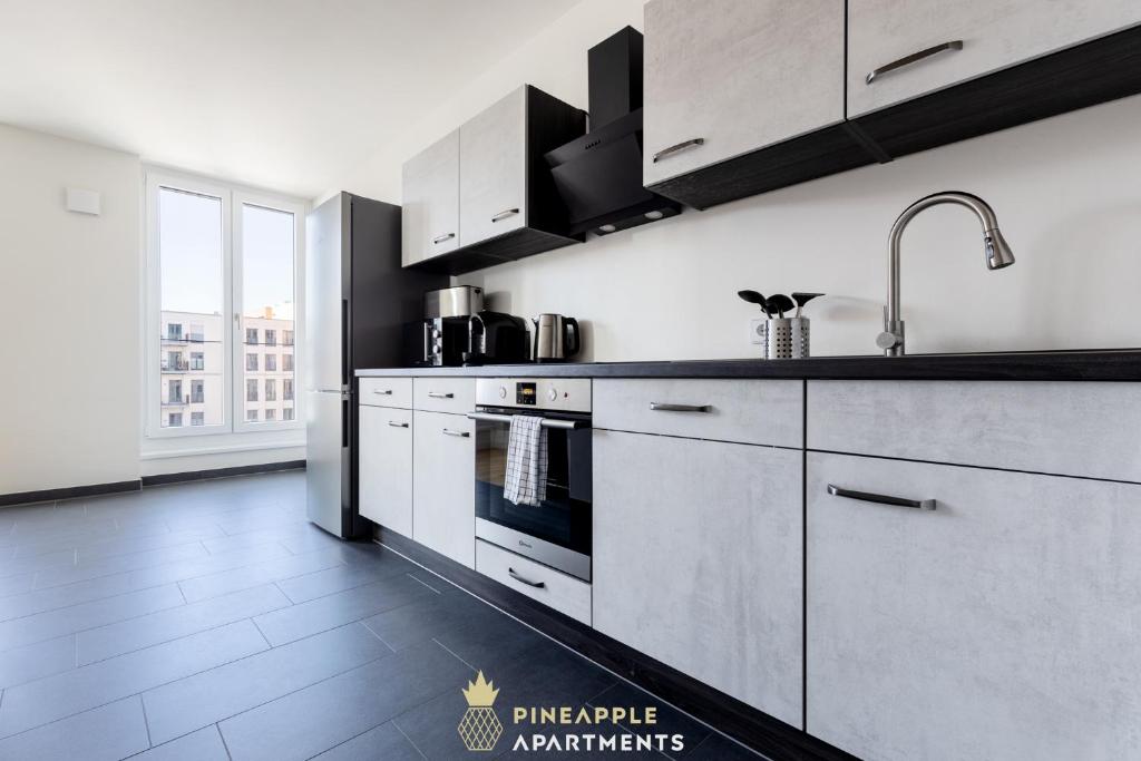 PINEAPPLE APARTMENTS - Altstadt III - 91qm - 1x free parking - 3
