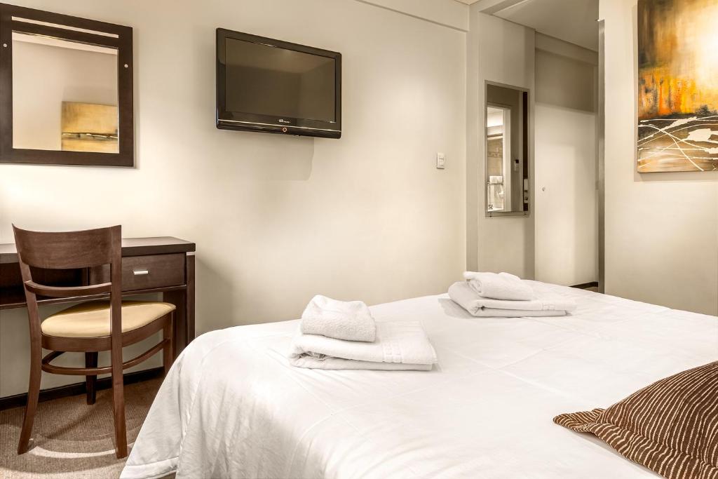Up Retiro - Standard Apartment