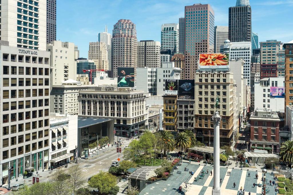 The Westin St. Francis San Francisco on Union Square - Junior Suite，Junior Suite，1 King，沙发床，地标
