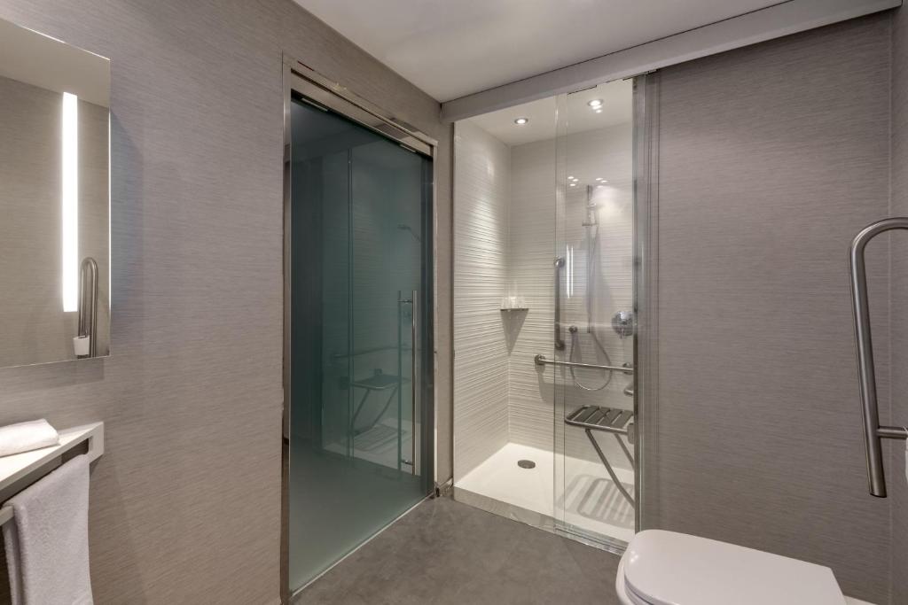 AC Hotel Colón Valencia by Marriott, Valencia – Bijgewerkte ...