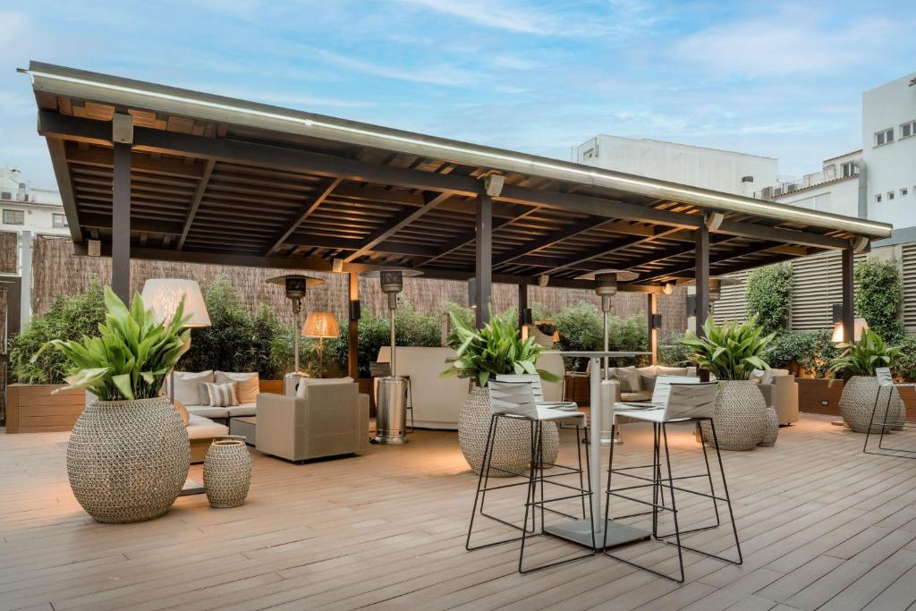 SH Colón Valencia - Resim 7