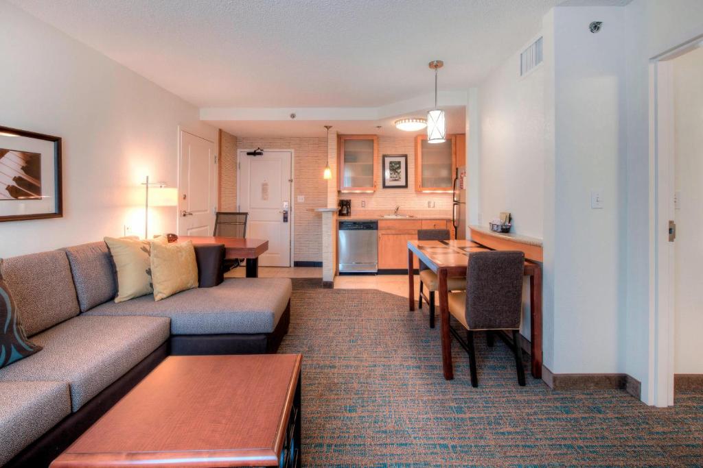 Residence Inn by Marriott Chapel Hill photo