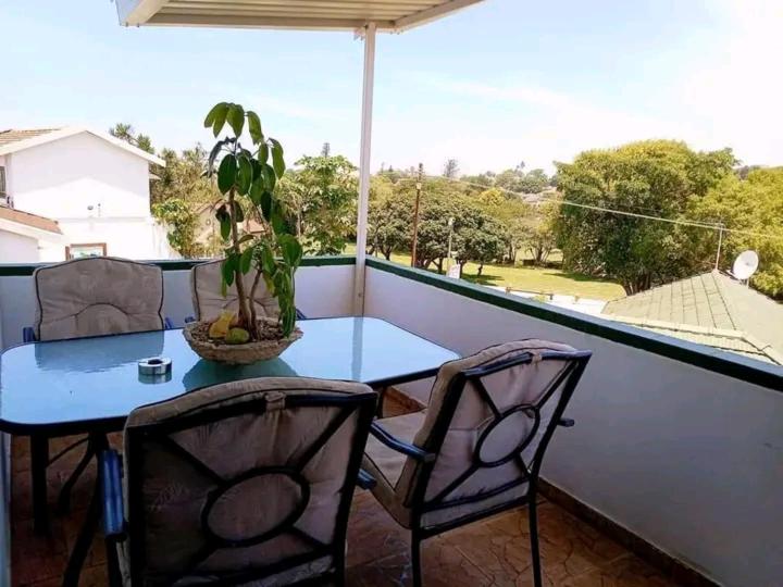 Isidingo Guesthouse - Housity